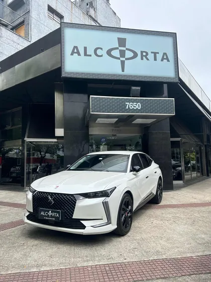 D·s Ds4 1.6 Performance Line 215 At8