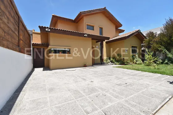 Se Vende Casa En La Reserva Cerro Grande