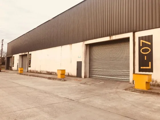 Alquiler Deposito 500 M2 En Parque Moreno Store Center