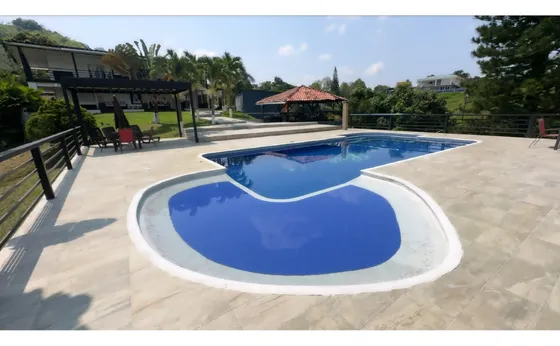 Finca De Alquiler Por Días Combia #11-pereira