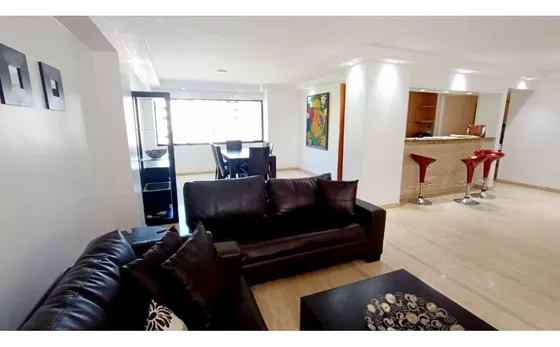 Se Alquila Apartamento 160m2 Los Naranjos 4486