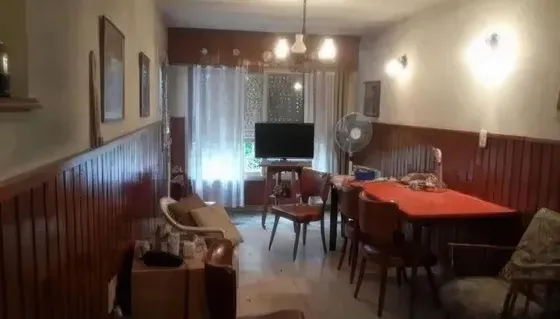 Casa Venta 4 Dormitorios 1 Baño - 210mts2 Totales 180mts2 Cubiertos- Banfield
