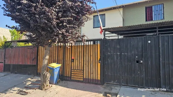 Se Vende Casa En Pasaje Cerro Dama Juana, Puente Alto
