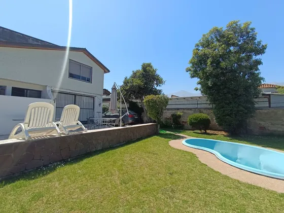 Venta Casa 5 Dormitorios - Metro Hdo Magallanes