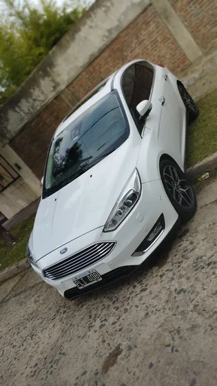 Ford Focus Iii 2.0 Titanium Mt