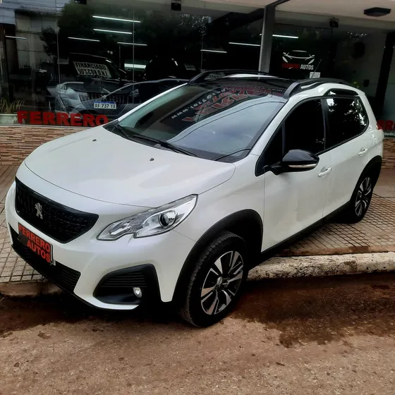 Peugeot 2008 1.6 Feline Am20