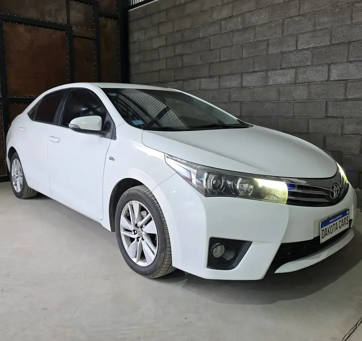 Toyota Corolla 1.8 Xei Mt Pack 140cv