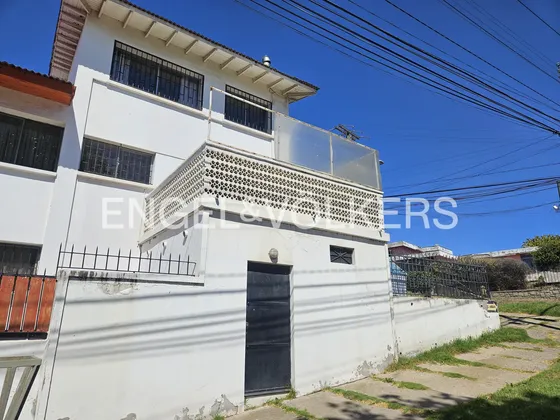 Casa Llolleo Con Vista Y Excelente Ubicación