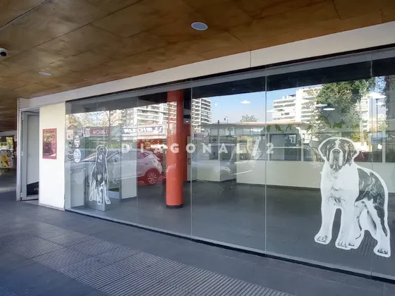 Local Comercial En Arriendo En Las Condes