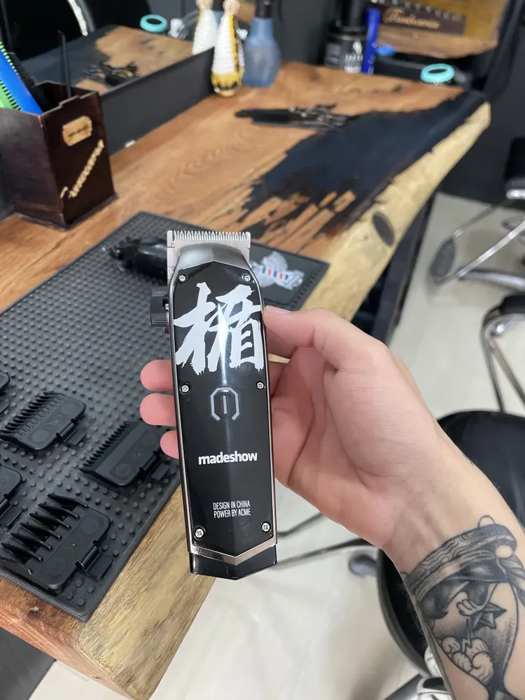 Madeshow M10 Cortador De Cabelo Vermelho | MercadoLivre