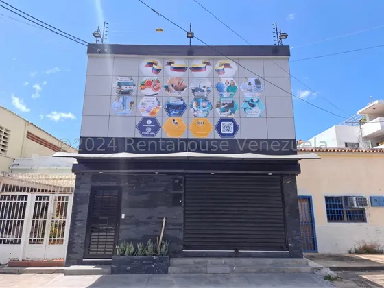 Edificio Comercial En Venta Dos Niveles Deposito Oficinas Local Comercial Totalmente Remodelado San Ignacio Estef 25-4714