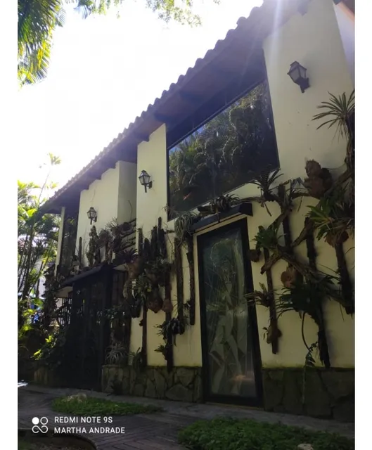 Caurimare Casa En Calle Cerrada Con Vigilancia.