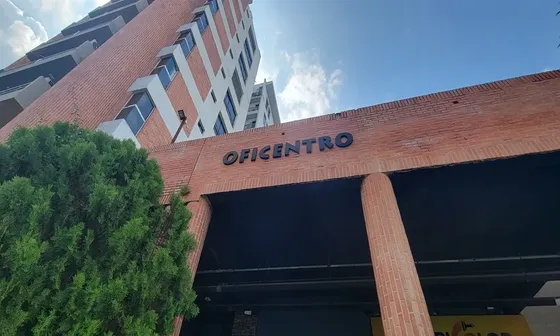 Local En Venta Cc Divino Niño 10m2 | Inversión Activa, Pll-432