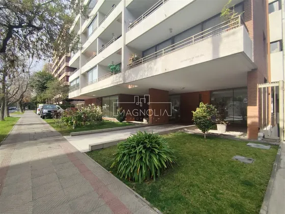 Departamento En Venta De 2 Dorm. En Providencia