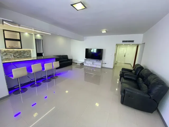 Apartamento En Alquiler Lecheria Av Bolivar Con Playa Mansa Cr Kiara