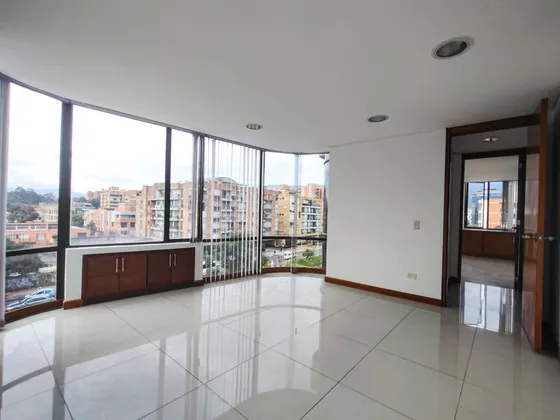 Consultorio En Arriendo/venta En Santa Barbara Central-usaquén. Cod A2316
