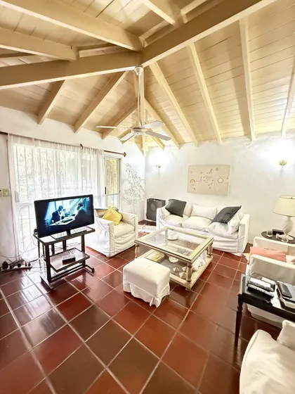 Venta Casa 860m2, 180m2 Cubiertos-apta Credito-los Nogales