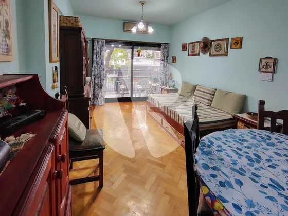 Venta Monoambiente Al Frente C/ Balcón En Balvanera