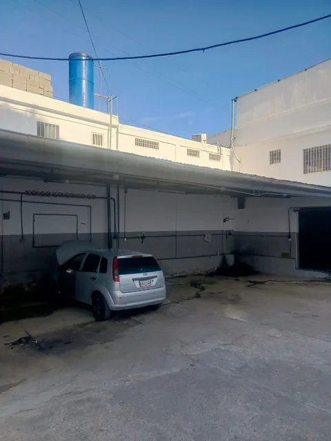 Alquiler De Galpon En Catia La Mar, La Guaira, Bv