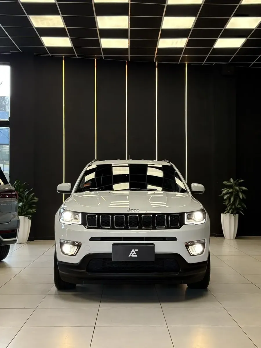 Jeep Compass 2.4 Longitude510245015620177921