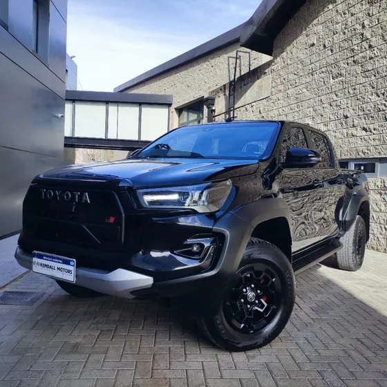 Toyota Hilux Gr-sport Iv Gr4 4x4 2.8 Tdi 6 At 224cv