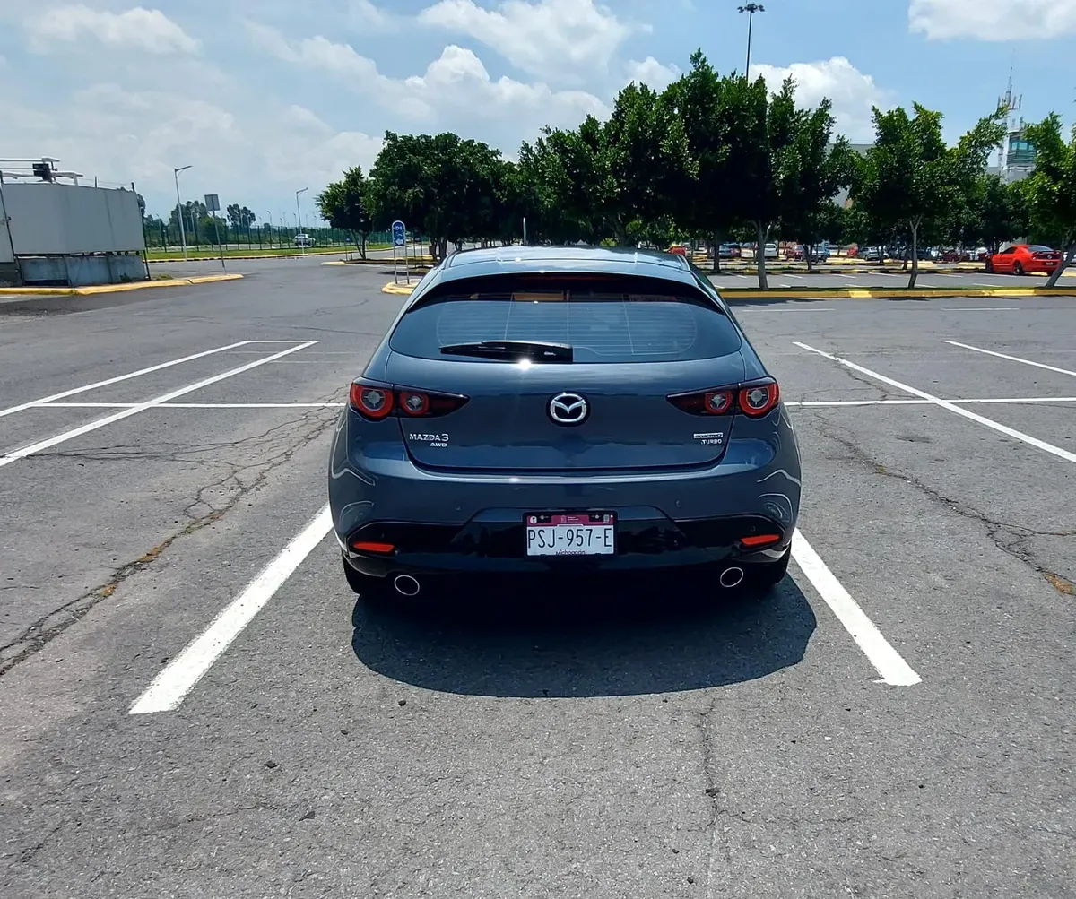 Mazda Mazda 3 2024 2.5t Signature Hatchback At