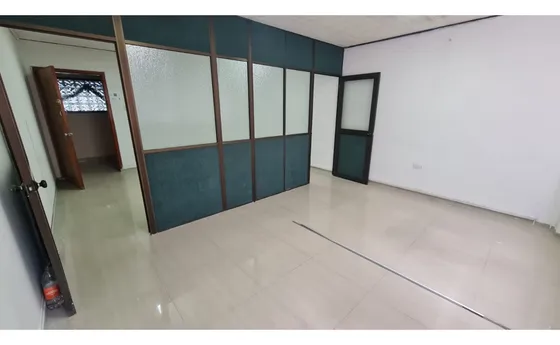 En Venta Oficina En El Centro De Bogotá, La Capuchina, Santa Fe
