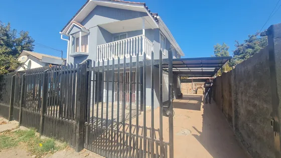 ¡se Vende Casa De 2 Pisos!   Rebajada  