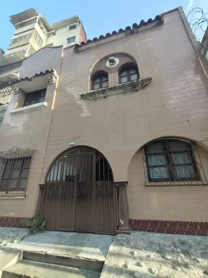 Casa En Av Baralt Venta/ Esq. Truco