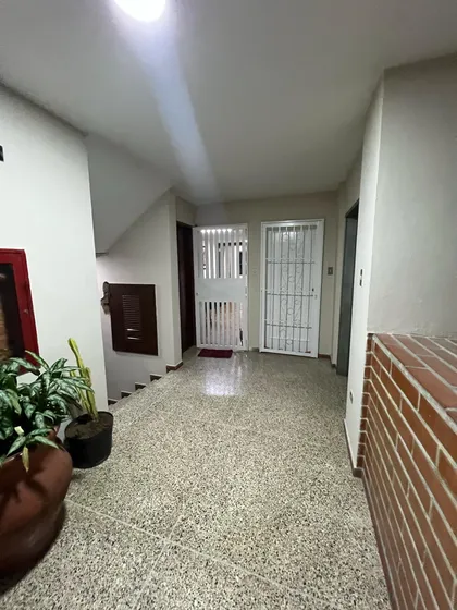 (rg) Venta De Apto. Conj. Resd. Parque Napoli - Los Nisperos
