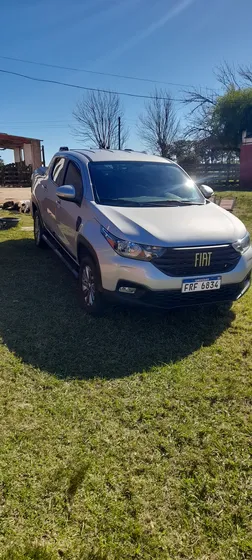 Fiat Strada 1.4 8v Freedom Cd
