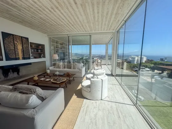 Linda Casa Para Una Gran Familia En Costa Cachagua