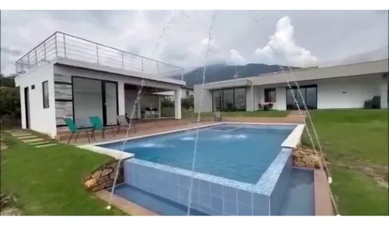 Finca En Parcelación Cerrada En Venta Santa Elena El Cerrito Valle