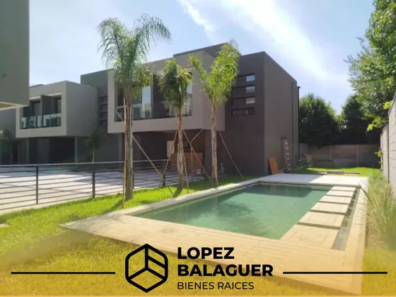 Venta Duplex Casa  - Canning - 2 Dormitorios