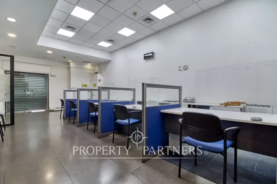 Arriendo Amplia Propiedad En Pleno Centro De Antof...