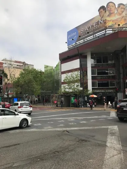 Local Comercial Portal Lyon ---muy En Precio -/metro Los Leo