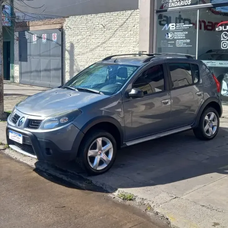 Renault Sandero Stepway 1.6 Confort 105cv