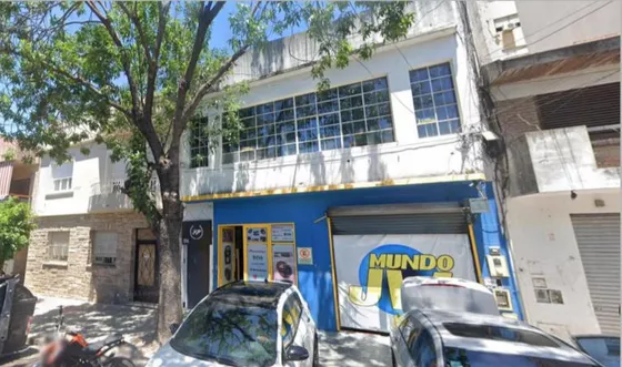Galpón En Venta - Oficina - 1 Baño - 220mts2 - Floresta  