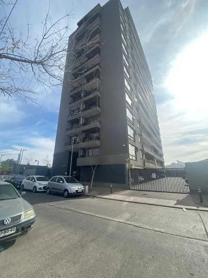 Semi Nuevo / Metro Ecuador (175596)