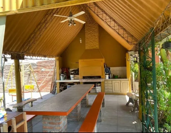 Casaquinta En Presidente Derqui Zona Hospital Austral 