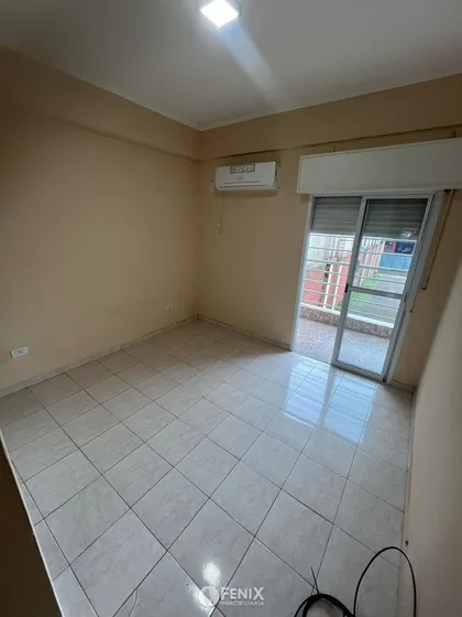 Dfa353 - Departamento En Alquiler - Av. Lavalle Entre Ituzaingó Y Chacabuco
