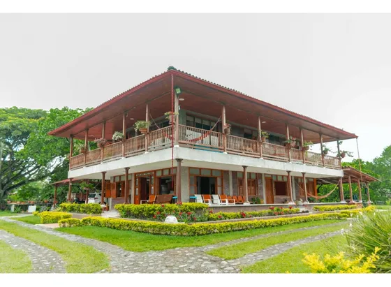Se Vende Finca Chalet Montenegro Quindío 