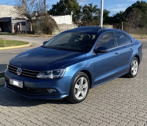 Volkswagen Vento 2.5 Luxury 170cv Tiptronic