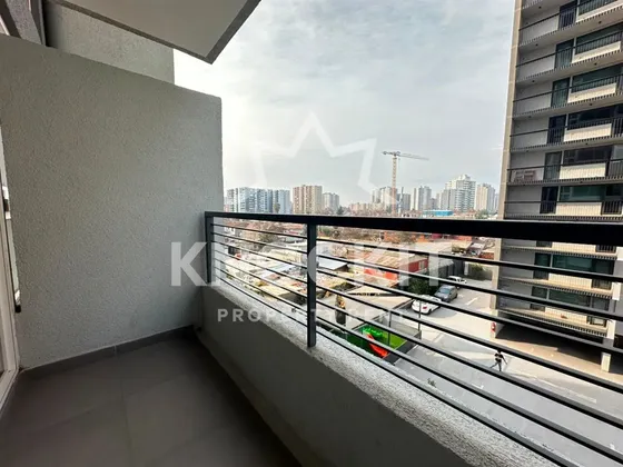Arriendo Depto C/balcón 1d1b Y Estac En Carvajal La Cisterna