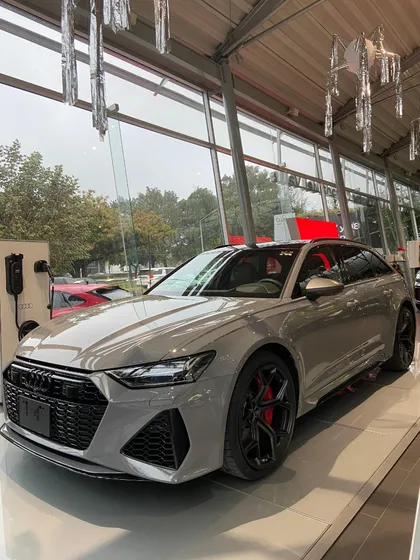 Audi Rs6 4.0 V8 Performance Tiptronic Quattro