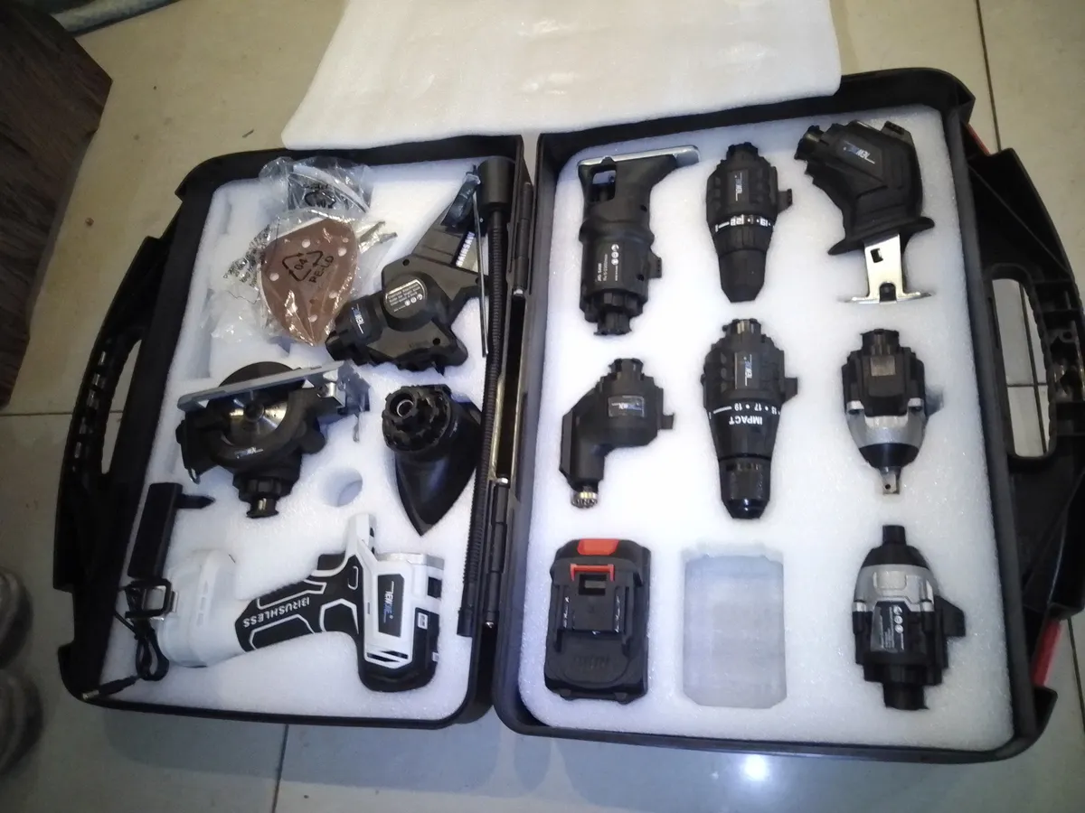 Product Review of Drone DLI V88, equipado com câmera 4k HD from B**o 0