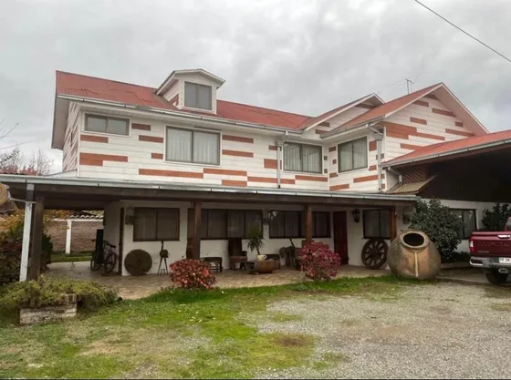 Casa De Campo En Maule, 4 Dorm. Y 7.760 M Terreno
