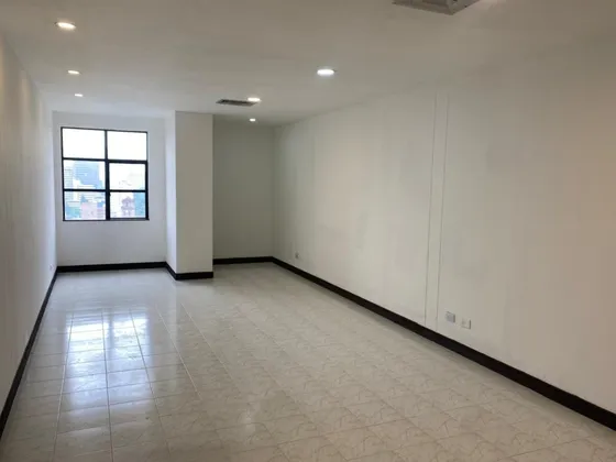 Oficina En Arriendo, El Poblado