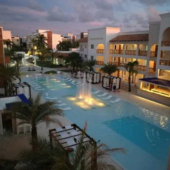 Remato Apartamentos En Cap Cana De 2 Habitaciones En Tanama Lodge Con Patio De 51 Metros