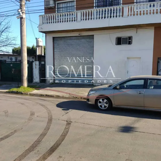 Galpon En Venta / Ituzaingo Norte